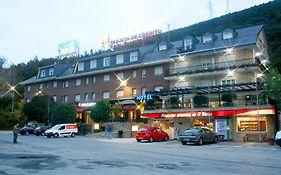 Hotel Valcarce Camino De Santiago